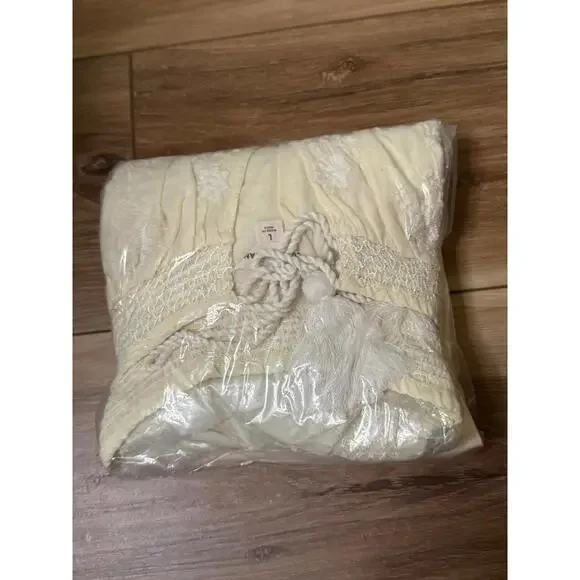 NWT! Lucky Brand Embroidered Tie Neck Crop Top in Luminary G Size L - Picture 4 of 4